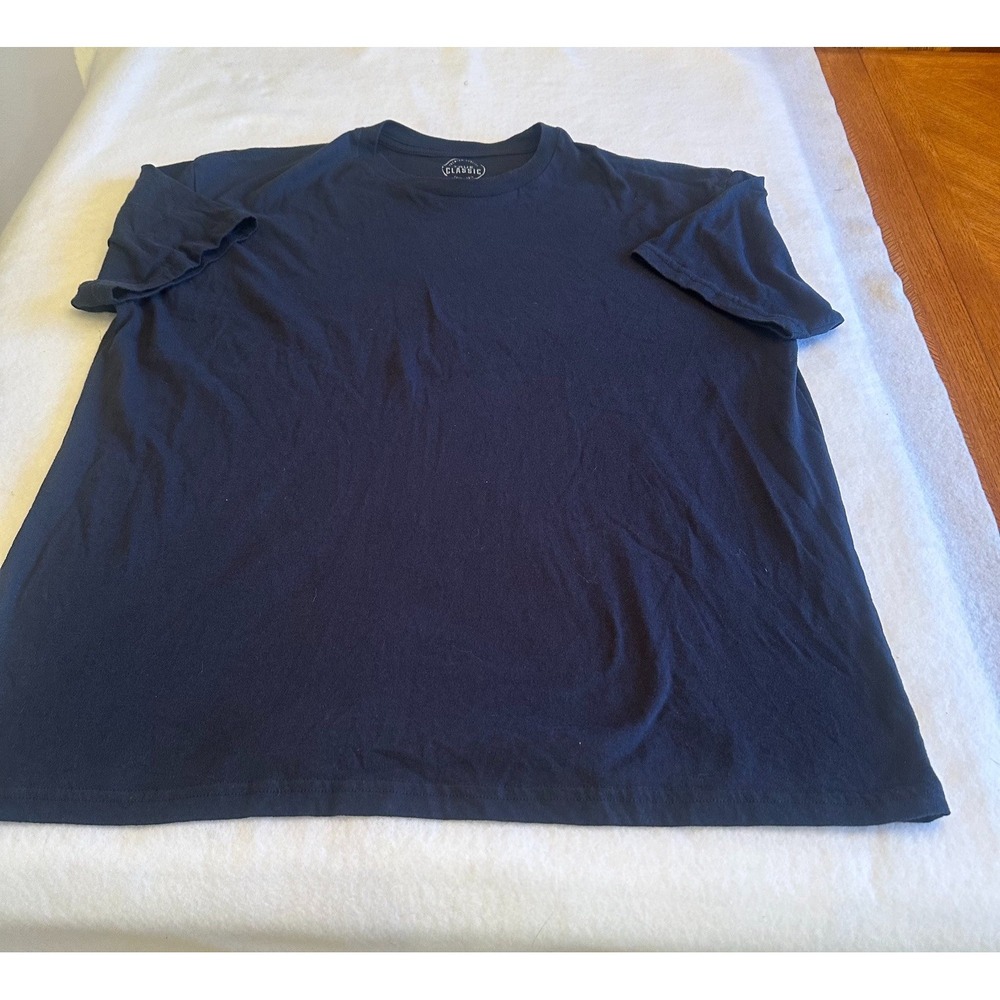 True Classic T Shirt Mens Navy Blue XL Crewneck Cotton Blend Basic Everyday